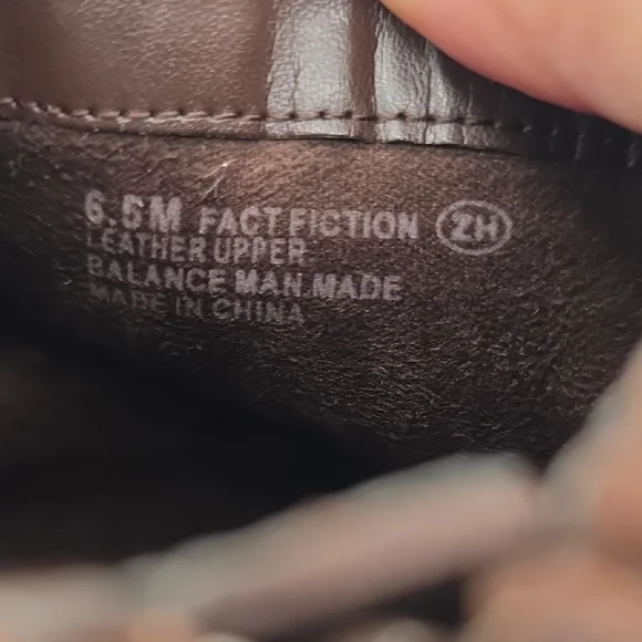 AEROSOLES Rich Brown Ankle Leather Booties - Picture 4 of 15